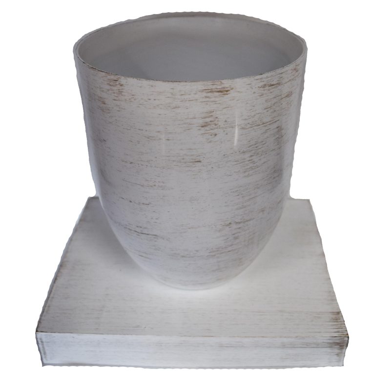 Cupa cu talpa alb cu design auriu satirat, TA43